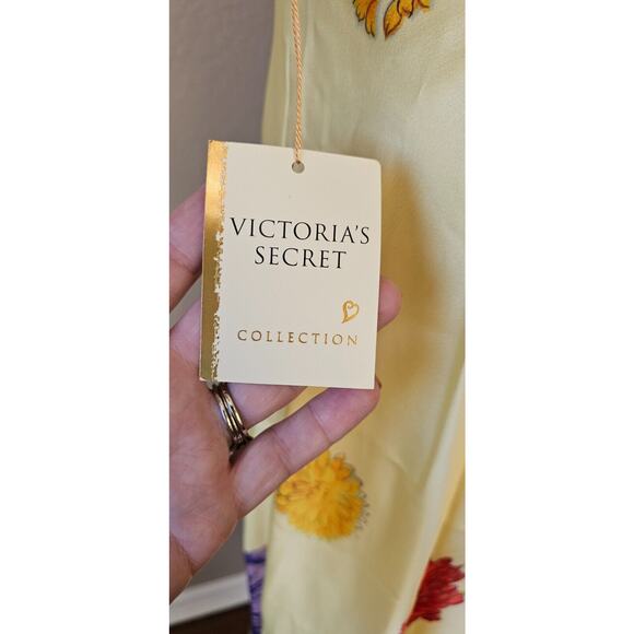 NWT Vintage Victoria's Secret GOLD Floral Long Nightgown & Kimono Robe Set Small - Picture 6 of 11